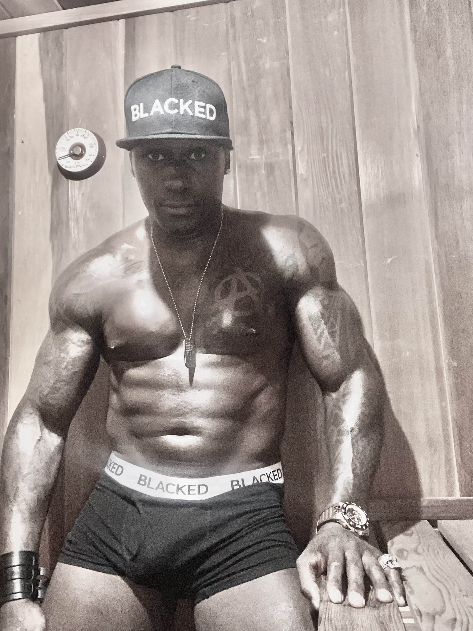 Sheem The Dream if a Violent Criminal and Registered Sex Offender